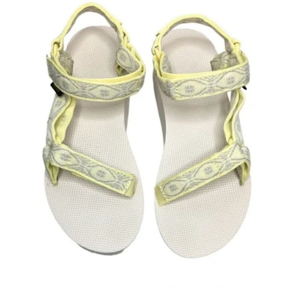 Teva Women's Flatform Universal Silver Sandal